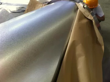 600-1500 mm SGCC tôle d'acier galvanisé en bobine pour les murs extérieurs haute précision